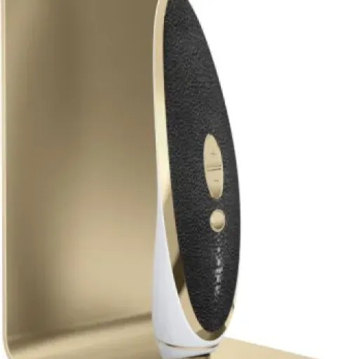 Satisfyer Luxury Haute Couture Review: fancy materials, slightly awkward in real life